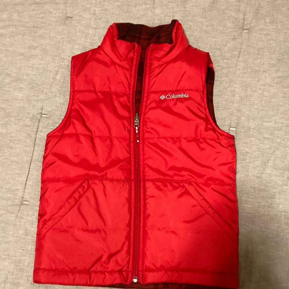 Columbia reversible vest